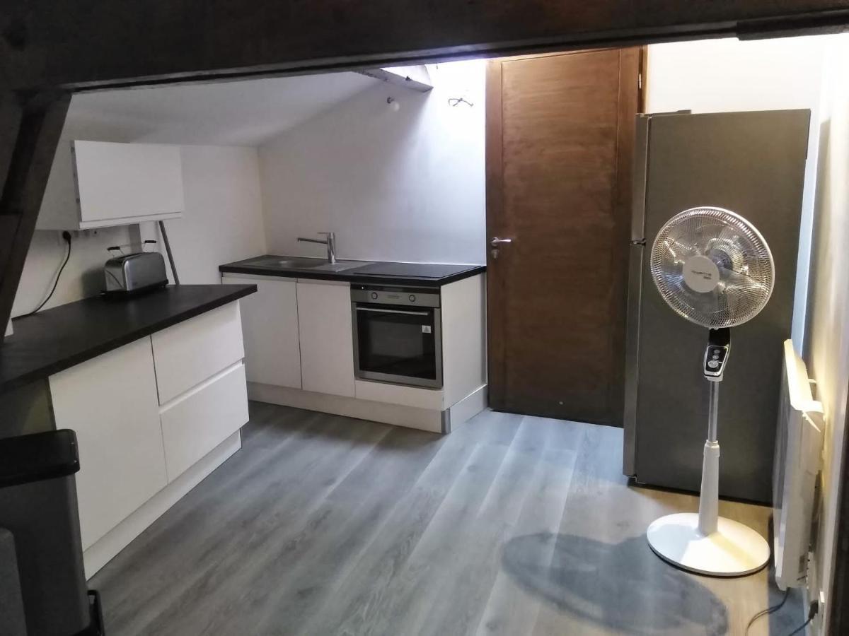 Détente - Appartement et poutres apparentes Béziers Esterno foto