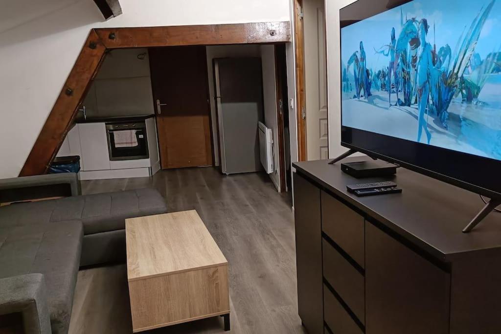 Détente - Appartement et poutres apparentes Béziers Esterno foto