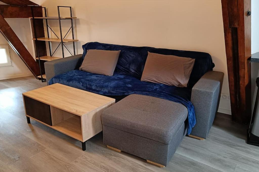Détente - Appartement et poutres apparentes Béziers Esterno foto
